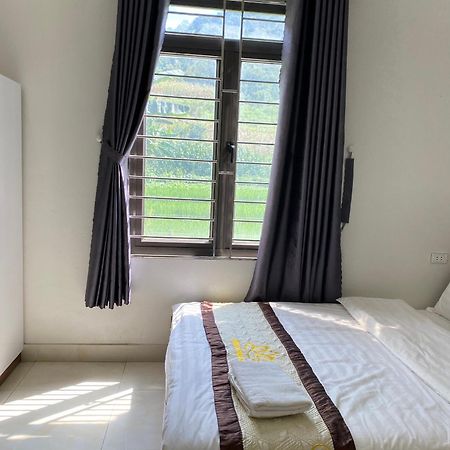 Nhà Nghỉ QUANG TRUNG Dong Van  Exterior foto