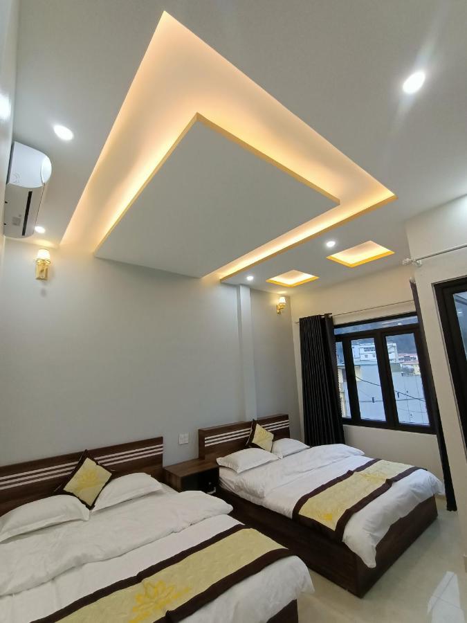 Nhà Nghỉ QUANG TRUNG Dong Van  Exterior foto