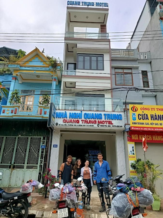 Nhà Nghỉ QUANG TRUNG Dong Van  Exterior foto